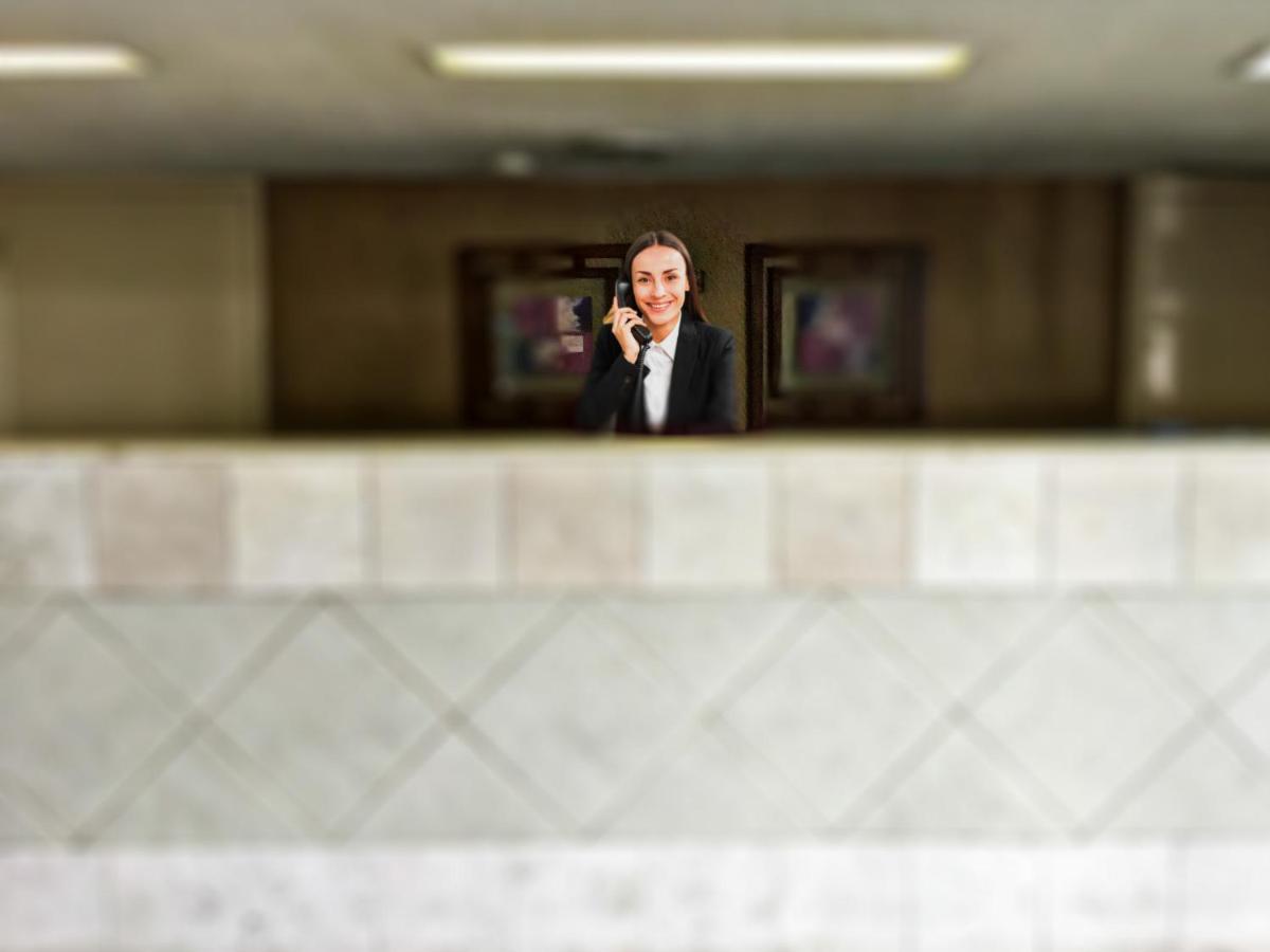 Apm Inn & Suites - Джаксънвил Екстериор снимка